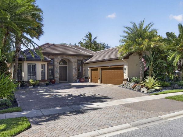 10336 Trianon Place, Wellington, FL 33449