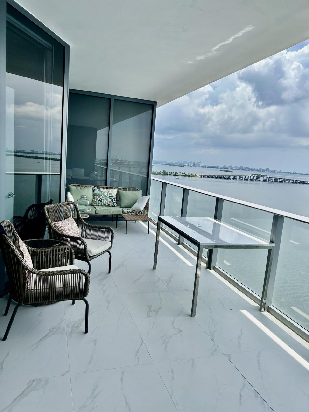 700 NE 24th Street, Unit 1606, Miami, FL 33137 Photo