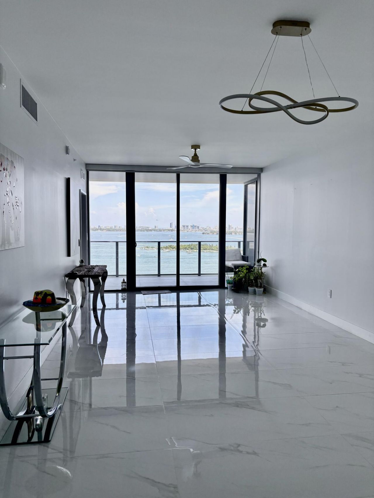 700 NE 24th Street, Unit 1606, Miami, FL 33137 Photo