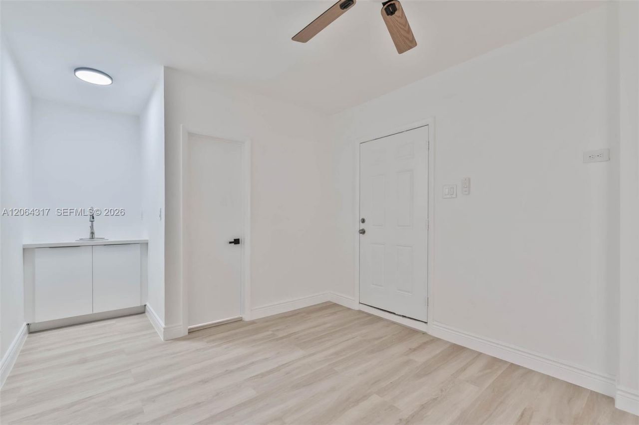 583 NW 47th Ter, Miami, FL 33127 Photo
