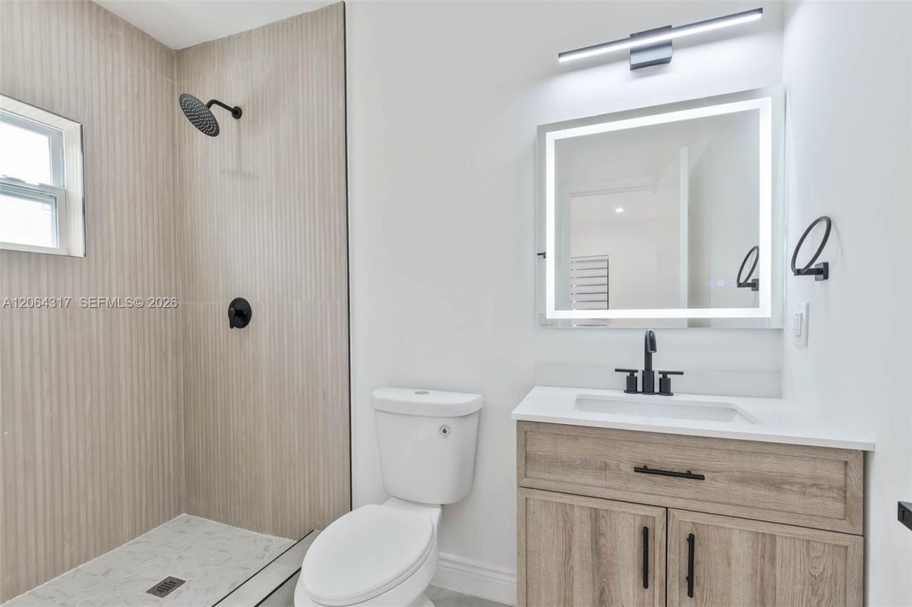 583 NW 47th Ter, Miami, FL 33127 Photo