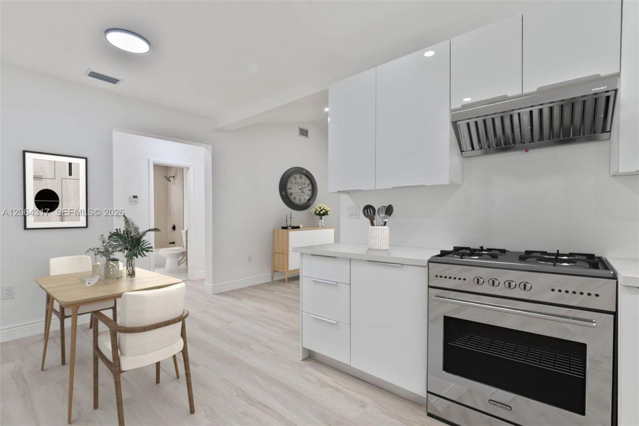 583 NW 47th Ter, Miami, FL 33127 Photo