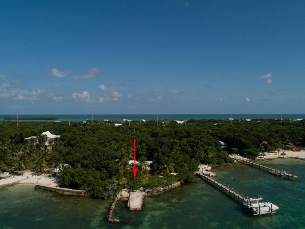 95480 & 90 Overseas Highway, KEY LARGO, FL 33037