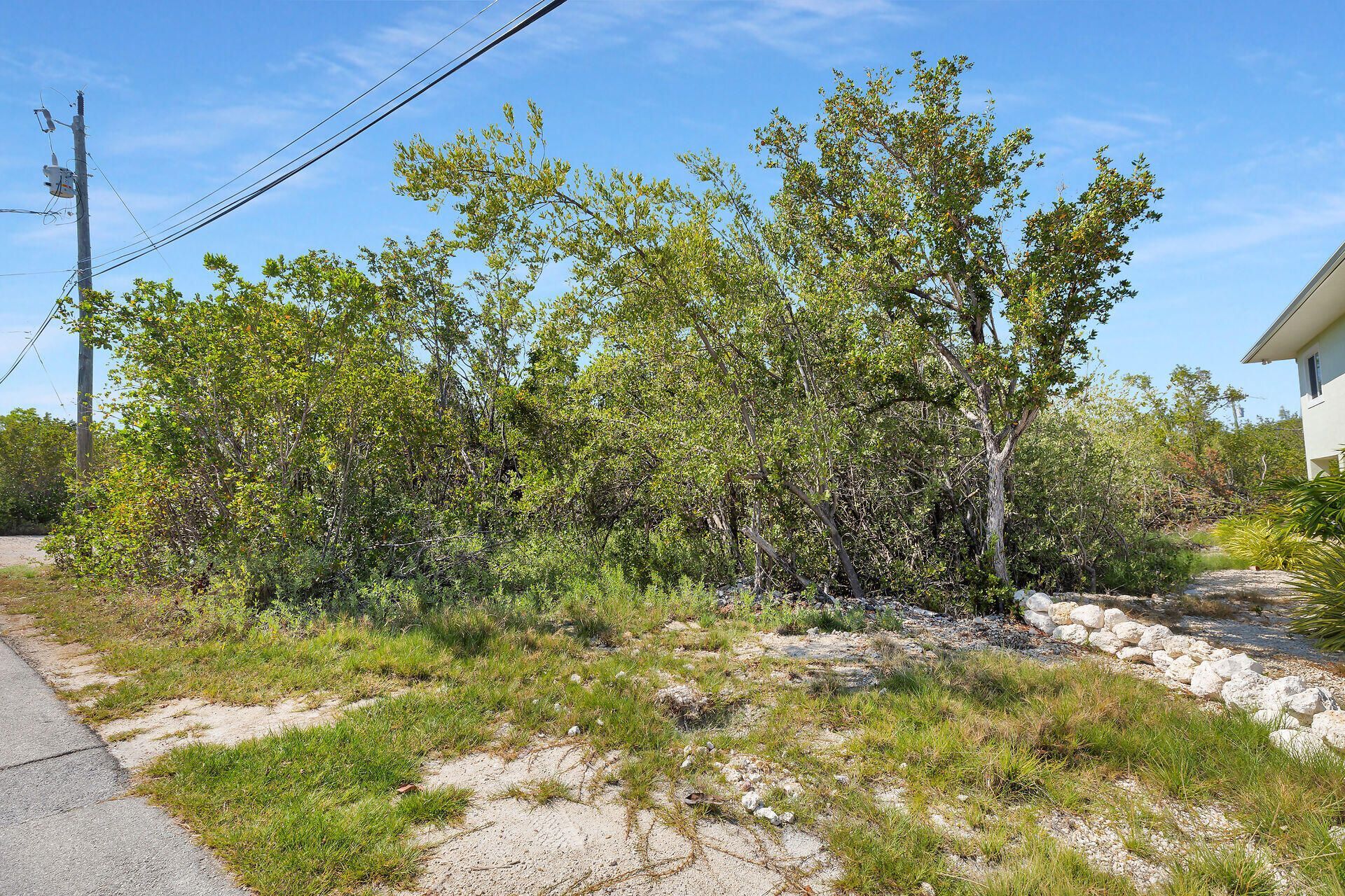 108 Santa Barbara, Marathon, FL 33050 Photo