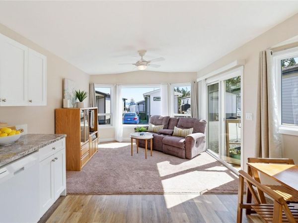 747 Old Place Rd , Unit #511, Central Saanich, BC V8M 0C3