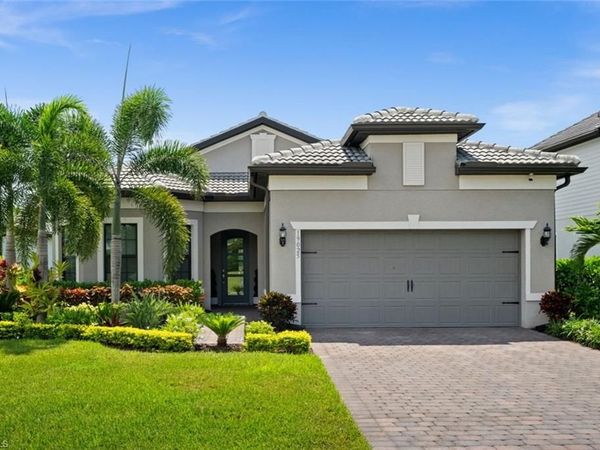 19025 Aqua Shore DR, FORT MYERS, FL 33913