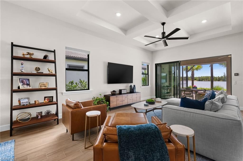 19025 Aqua Shore Dr, Fort Myers, FL 33913 Photo