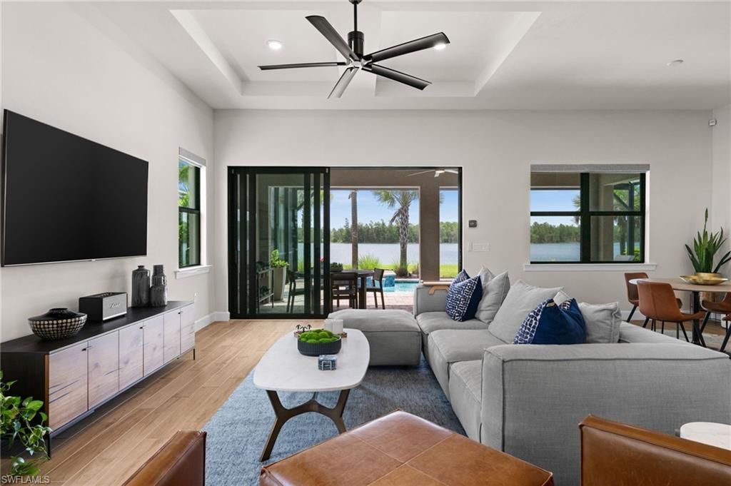 19025 Aqua Shore Dr, Fort Myers, FL 33913 Photo