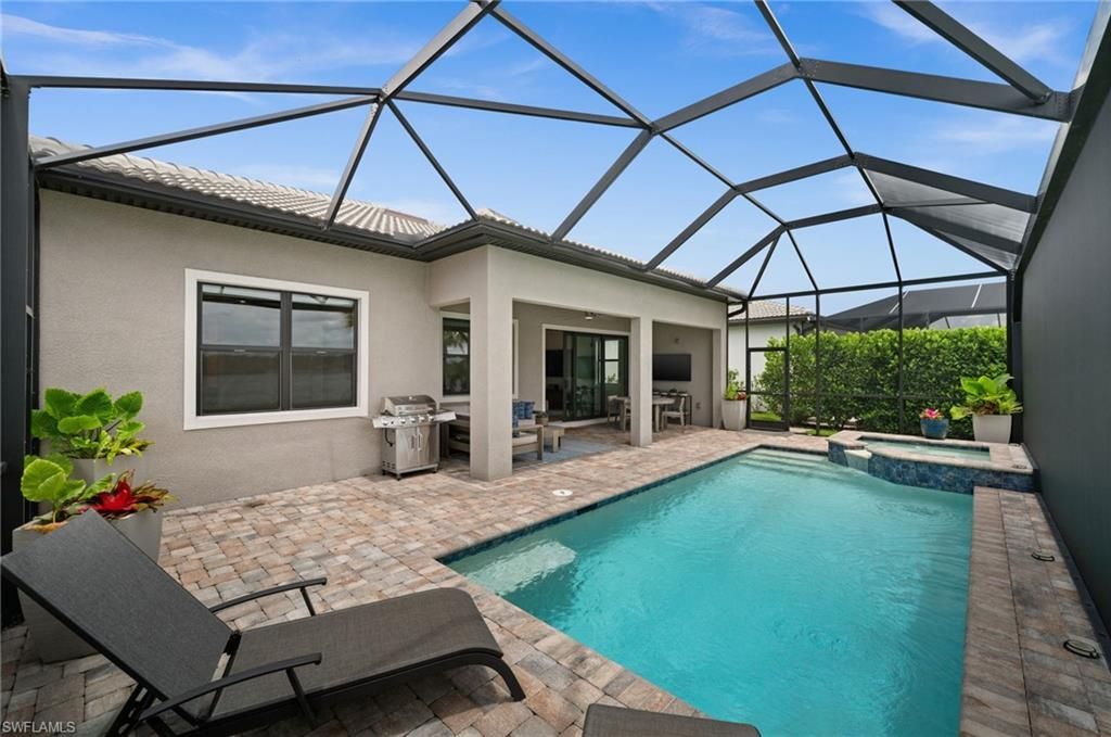 19025 Aqua Shore Dr, Fort Myers, FL 33913 Photo