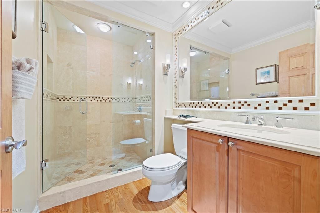 60 Seagate Dr , Unit 105, Naples, FL 34103 Photo