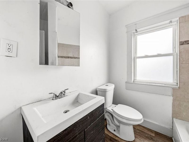 11912 Cromwell Avenue , Cleveland, OH 44120 Photo 17