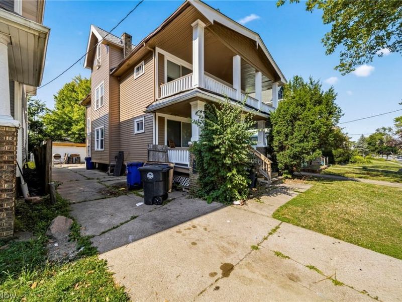 11912 Cromwell Avenue , Cleveland, OH 44120 Photo 2