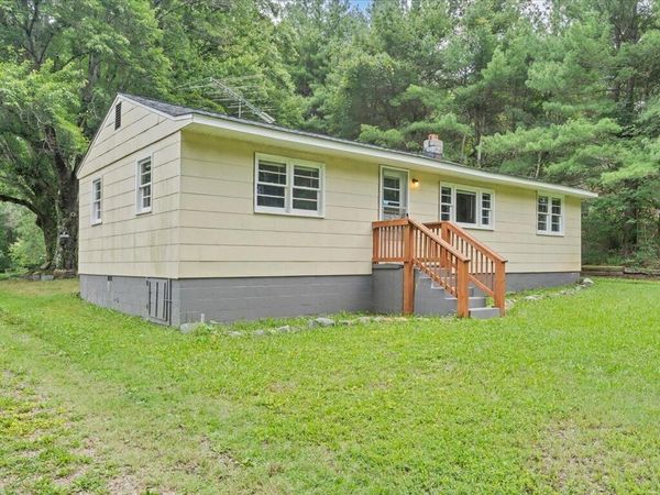 421 Beverly Heights RD , Chatham, VA 24531