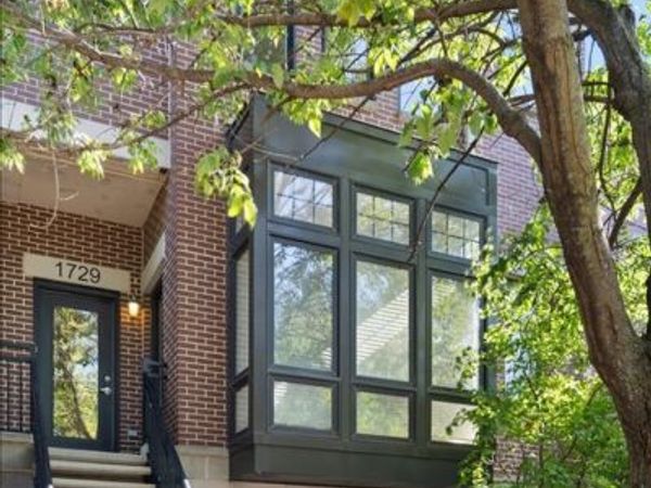 1729 W George Street , Chicago, IL 60657