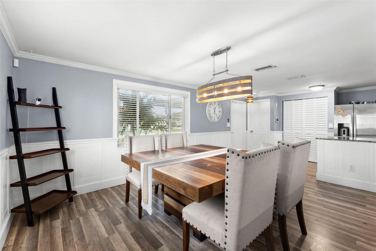 5210 6th Street S, Saint Petersburg, FL 33705 Photo