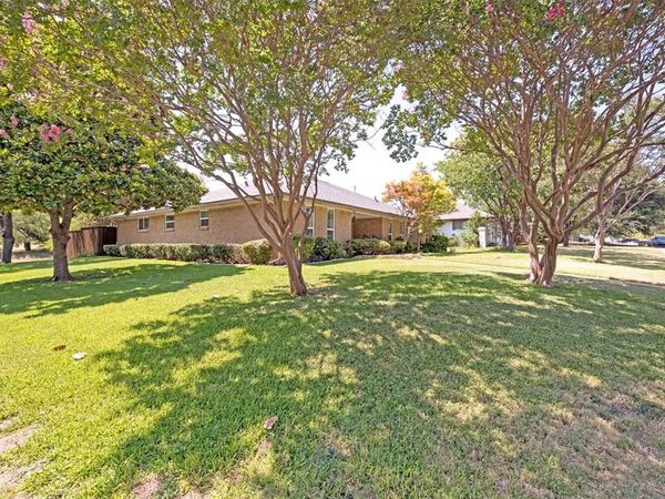 9407 Arborhill Drive, Dallas, TX 75243