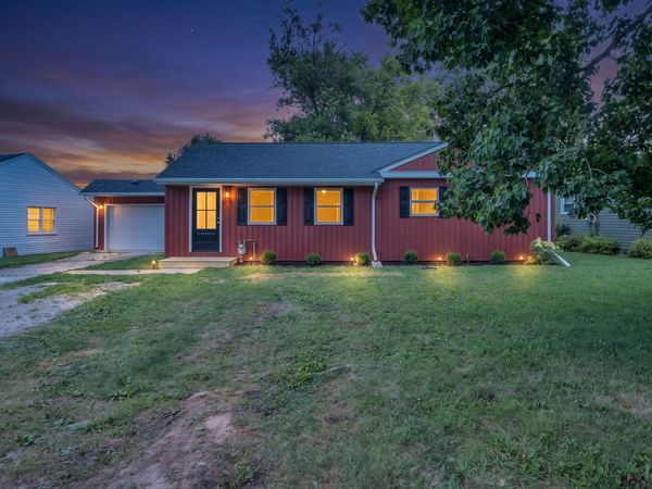 1434 Grimes Circle, Urbana, OH 43078