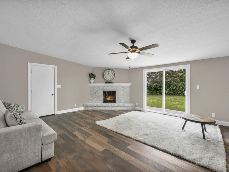 1434 Grimes Circle, Urbana, OH 43078 Photo 8
