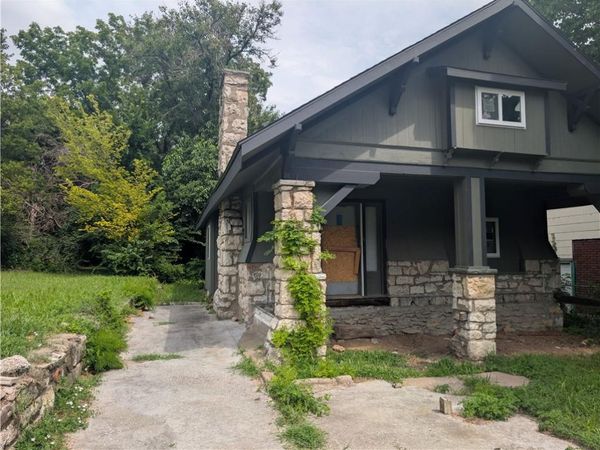 4011 Euclid Avenue, Kansas City, MO 64130