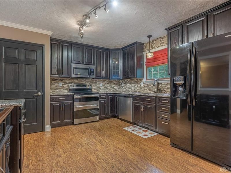 1472 Ludlow Road, Beavercreek Township, OH 45385 Photo 9
