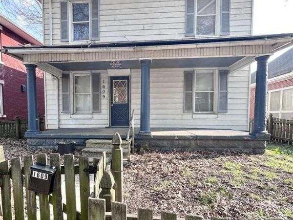 1609 7th Avenue, Terre Haute, IN 47807