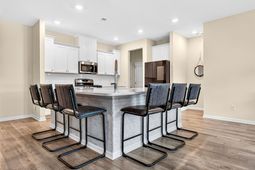 609 Squire Pope Road photo 4
