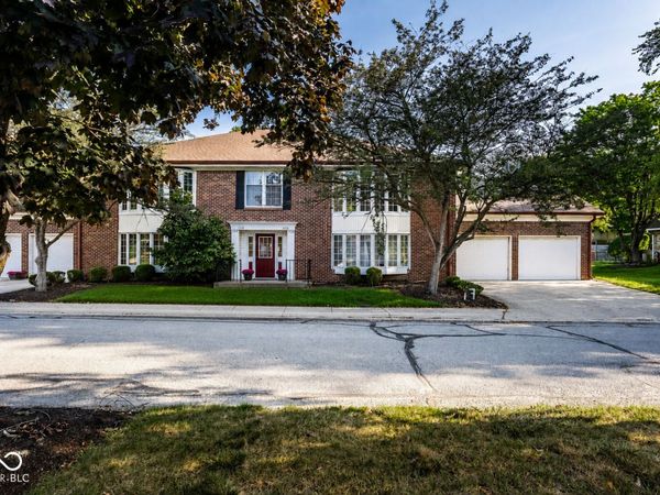 1316 Kings Cove Court, Indianapolis, IN 46260