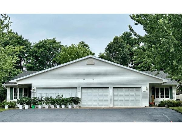 2250-2252 Frank Street, Eau Claire, WI 54703