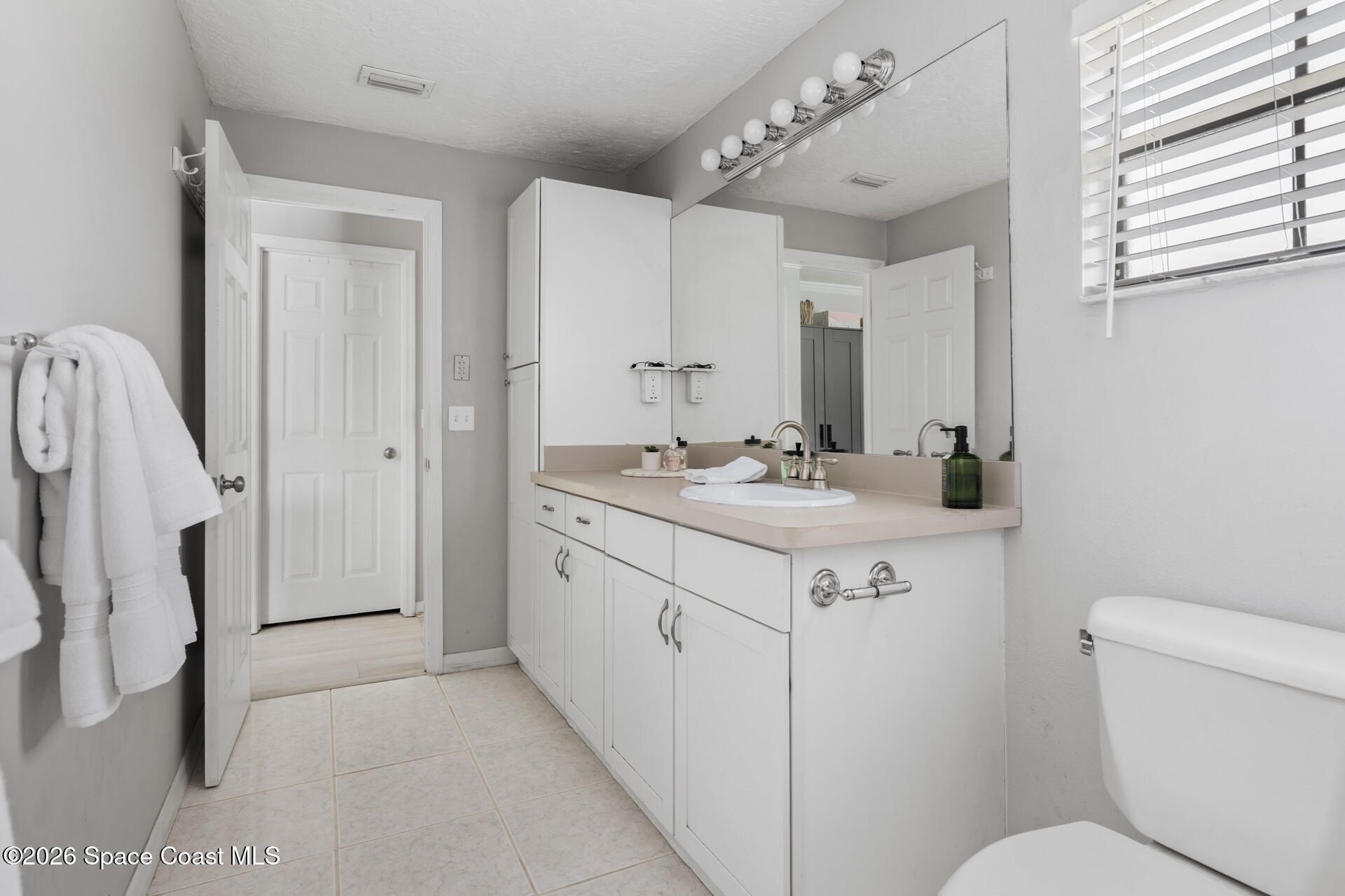 4774 Navaho Trail , Merritt Island, FL 32953 Photo