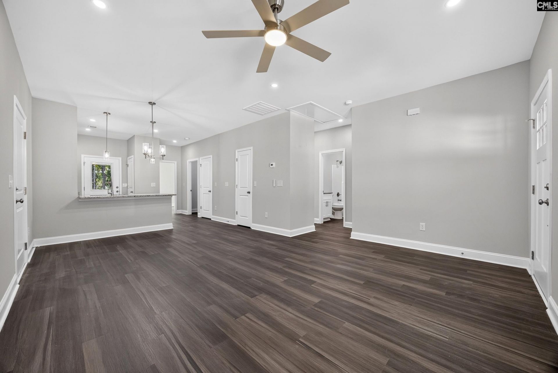 412 Crawford Road Photo 8