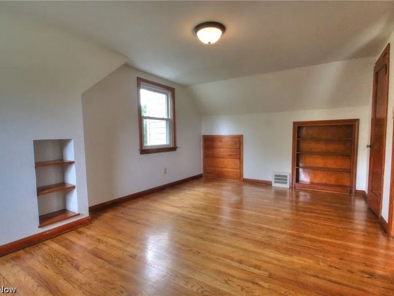 33901 Eddy Road, Willoughby Hills, OH 44094 Photo 16