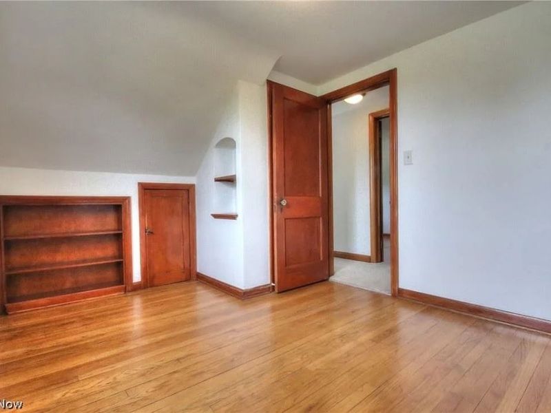 33901 Eddy Road, Willoughby Hills, OH 44094 Photo 17