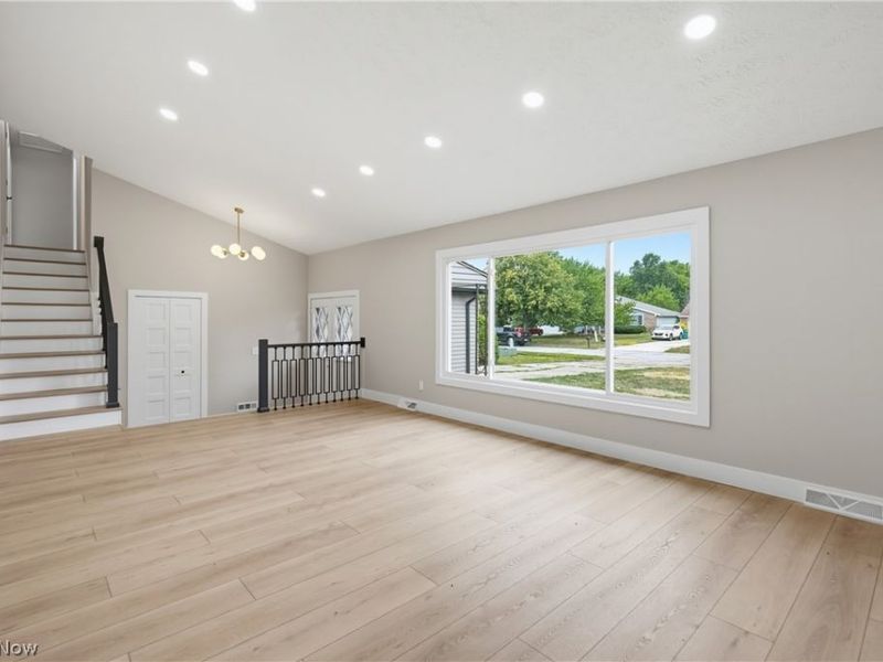4796 Lindsey Lane , Richmond Heights, OH 44143 Photo 12