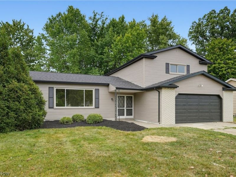 4796 Lindsey Lane , Richmond Heights, OH 44143 Photo 3