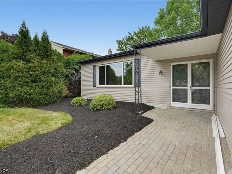 4796 Lindsey Lane , Richmond Heights, OH 44143 Photo 8