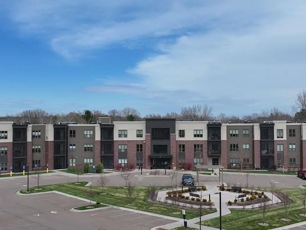 114 Brick Street S, Unit 207, Stillwater, MN 55082