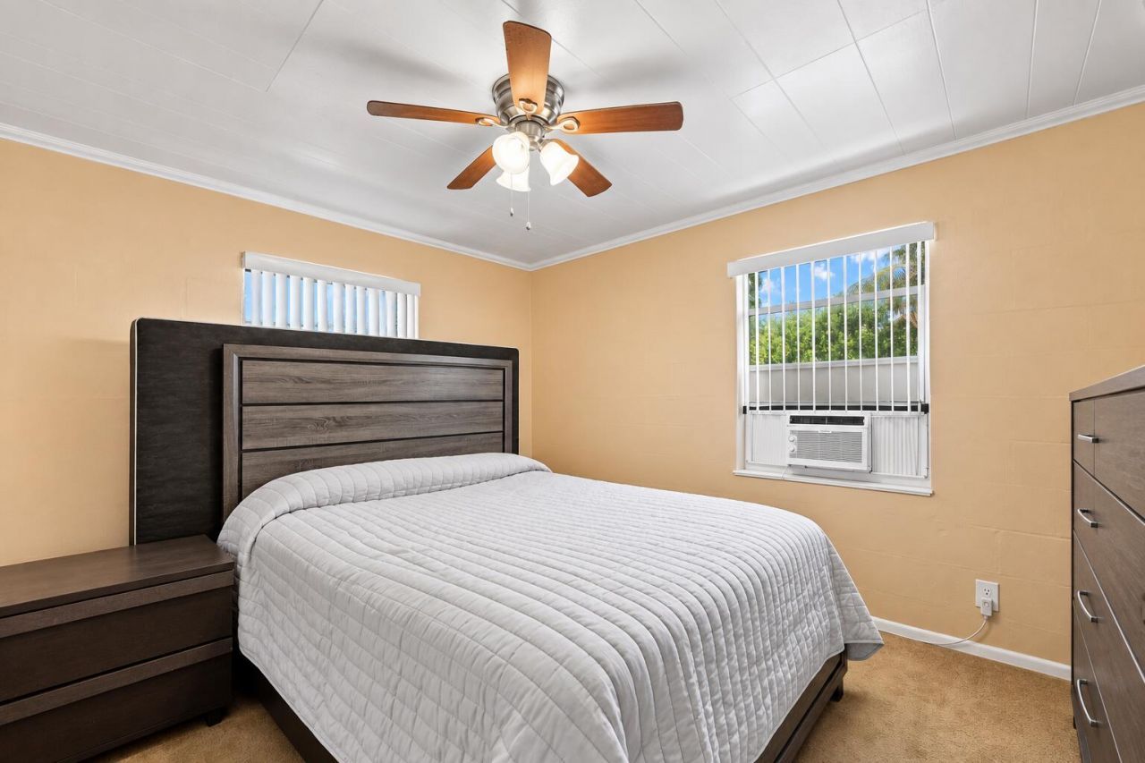 437 Fleming Avenue, Greenacres, FL 33463 Photo