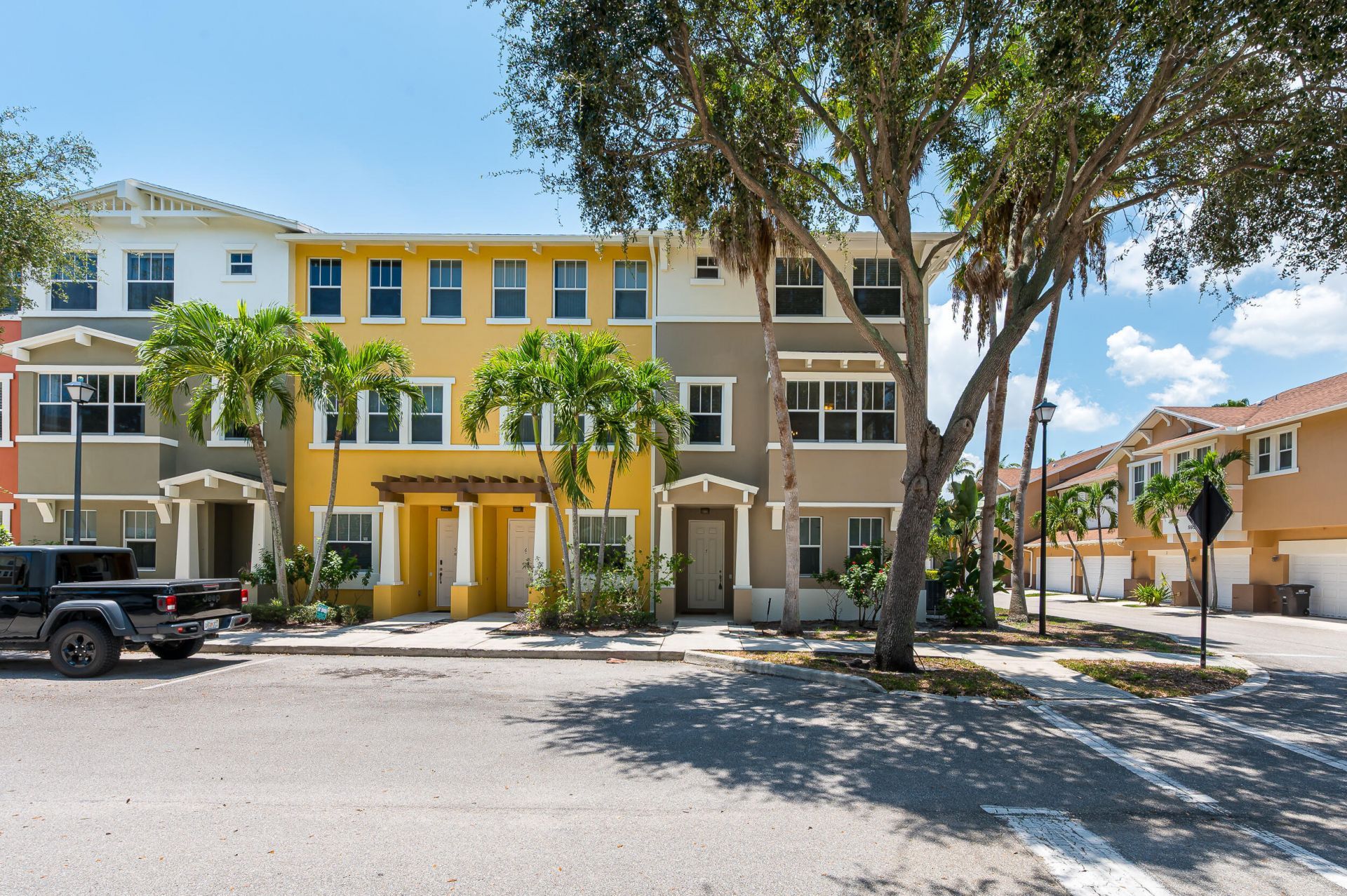810 Marina Del Ray, Unit 6, West Palm Beach, FL 33401 Photo