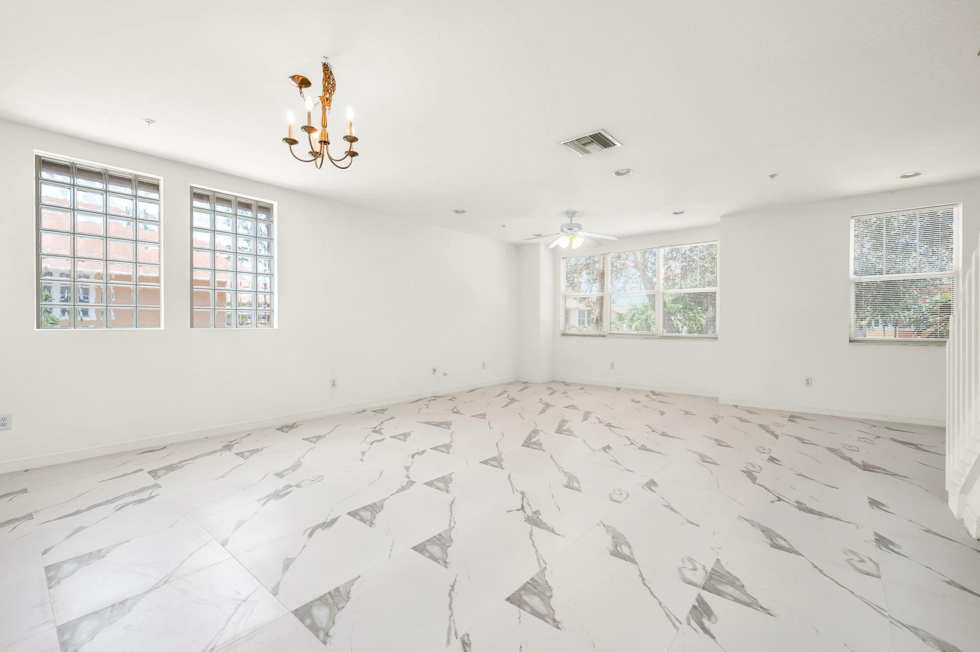 810 Marina Del Ray, Unit 6, West Palm Beach, FL 33401 Photo