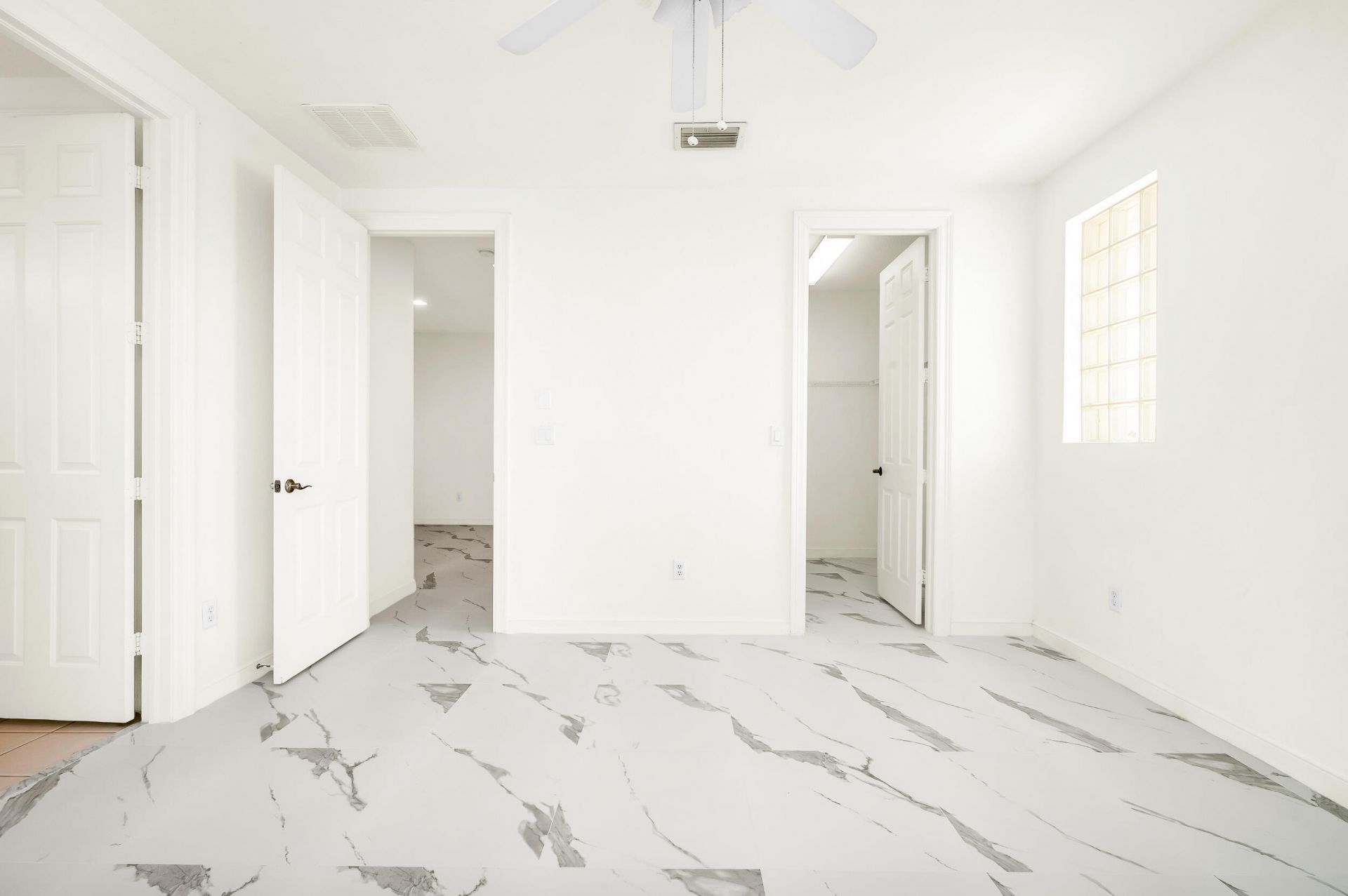 810 Marina Del Ray, Unit 6, West Palm Beach, FL 33401 Photo