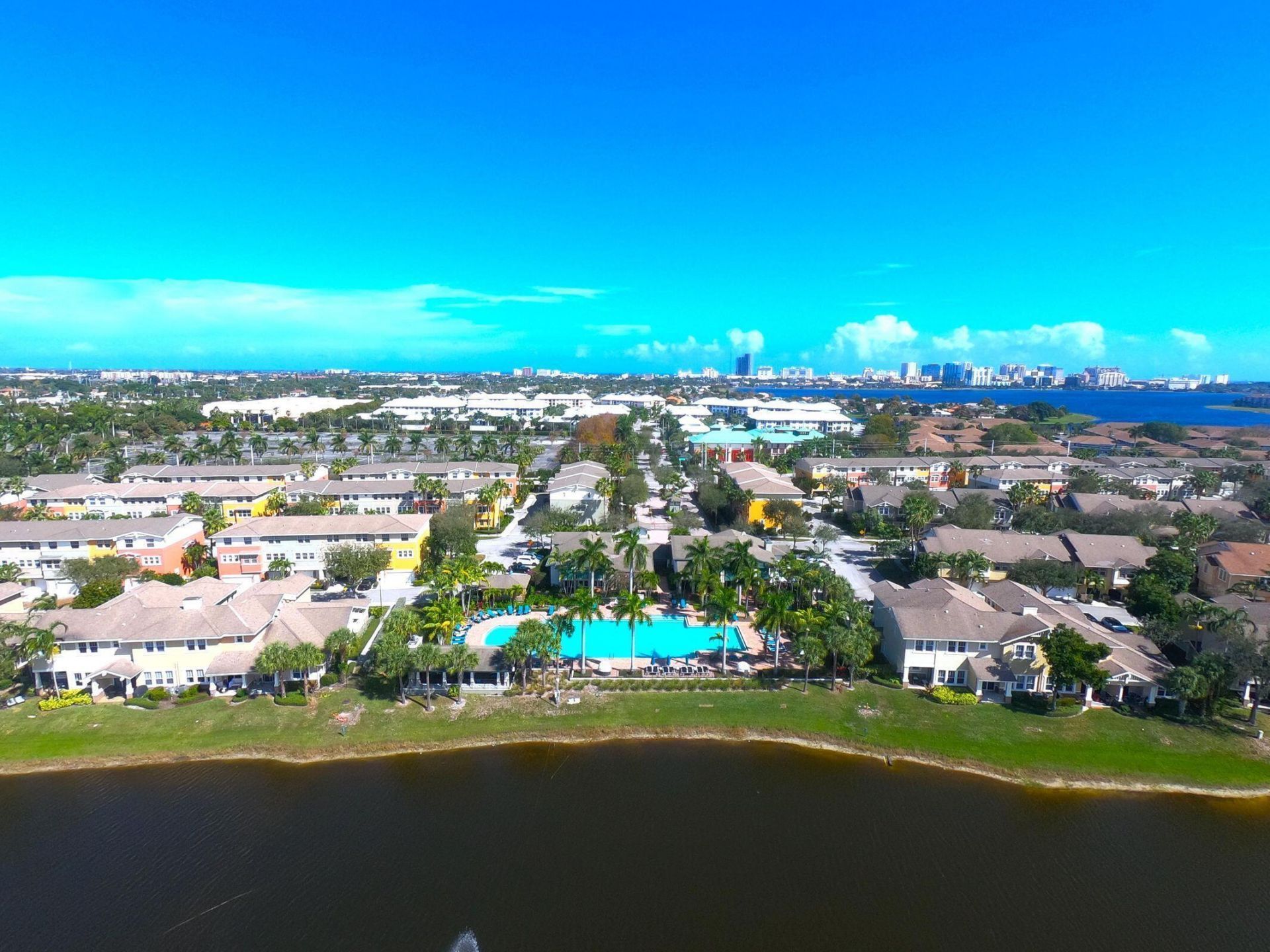810 Marina Del Ray, Unit 6, West Palm Beach, FL 33401 Photo