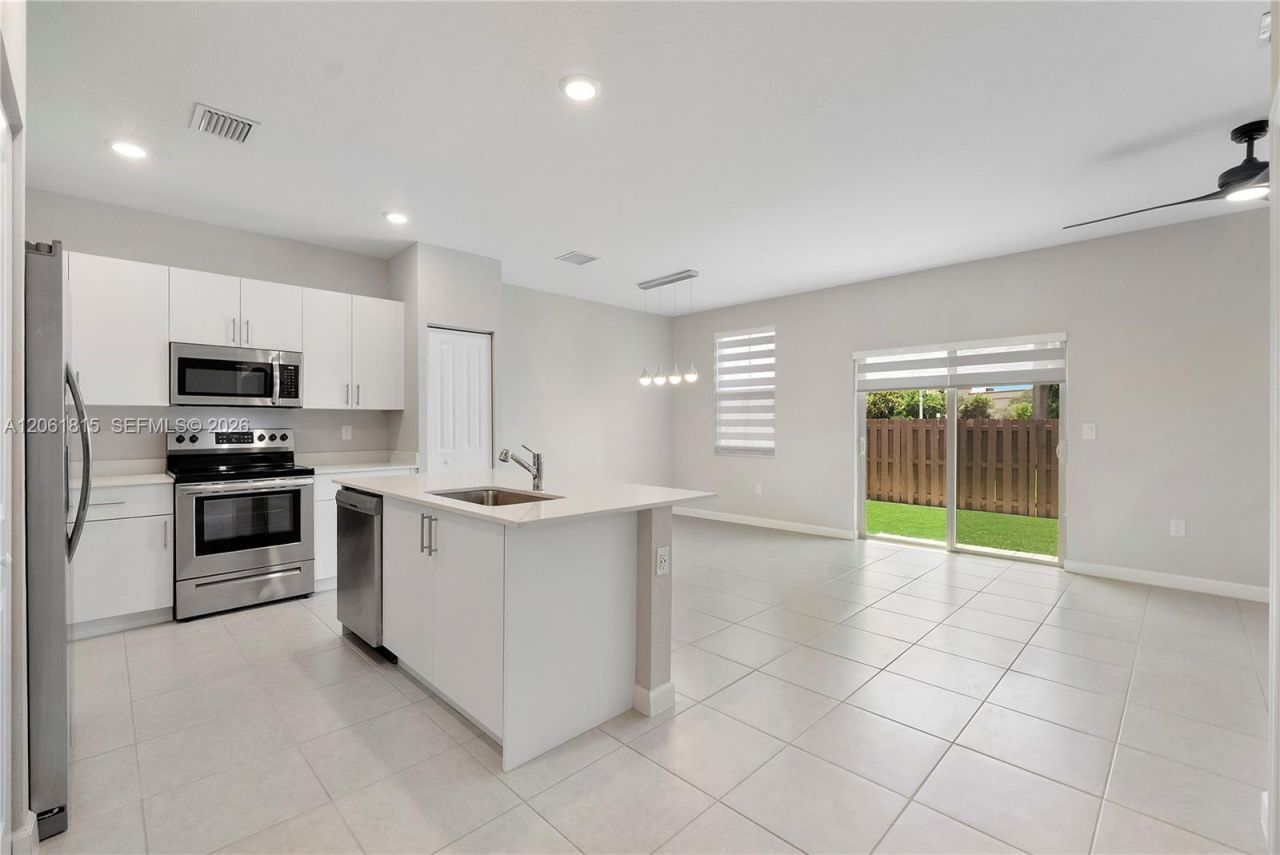 4614 NW 120th Way, Coral Springs, FL 33076 Photo