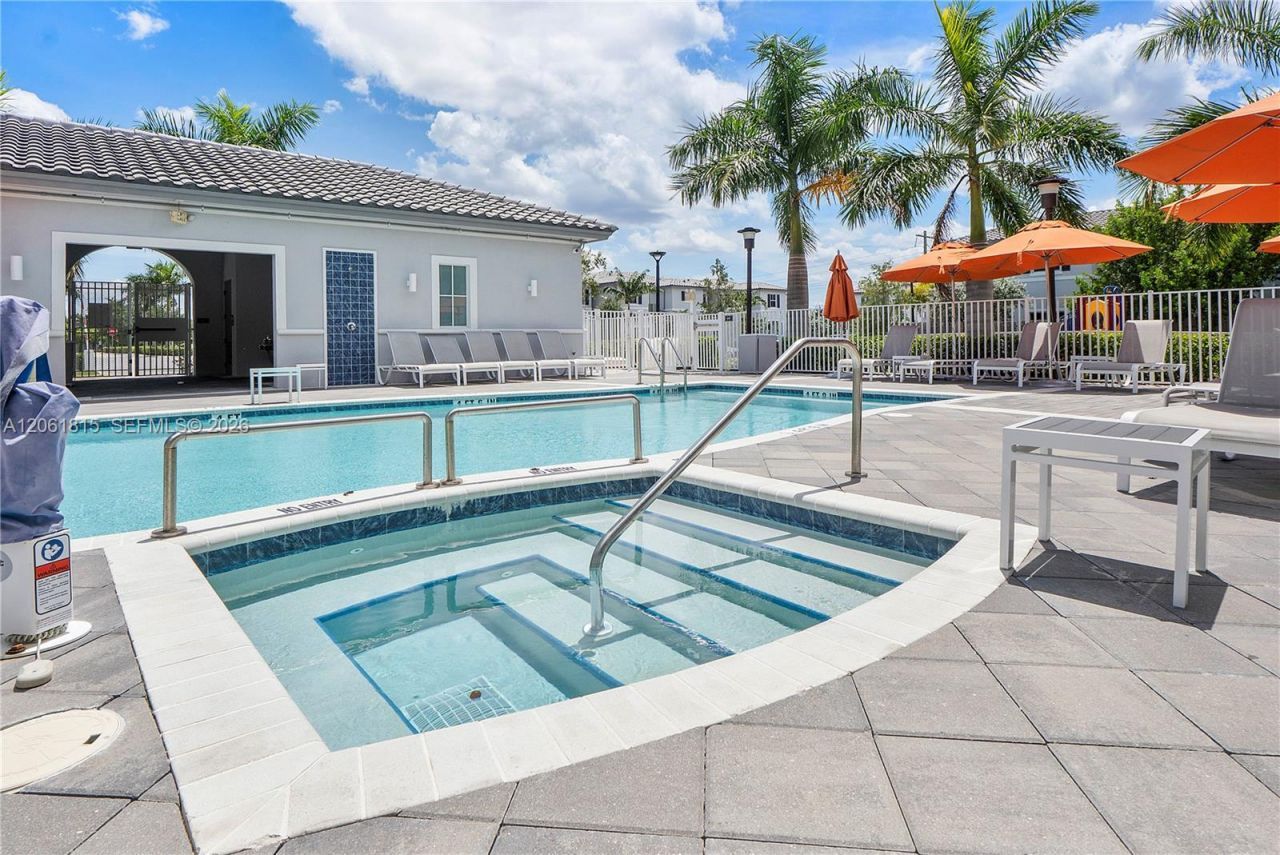 4614 NW 120th Way, Coral Springs, FL 33076 Photo