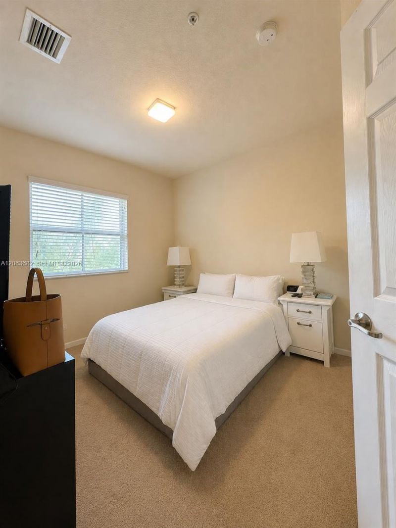 8620 NW 97th Ave, Unit 212, Doral, FL 33178 Photo
