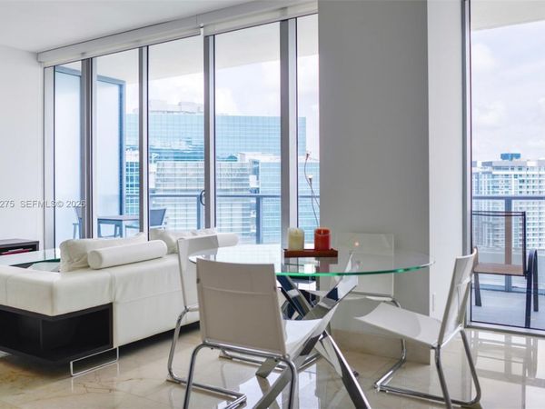 1300 Brickell Bay Dr , Unit 4300, Miami, FL 33131