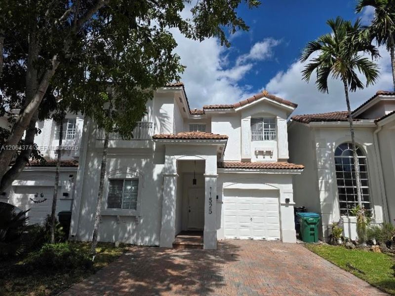 11525 NW 71st St, Doral, FL 33178 Photo