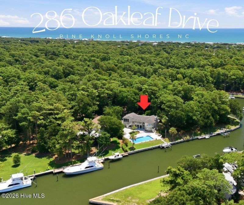 286 Oakleaf Drive, Pine Knoll Shores, NC 28512 Main Photo