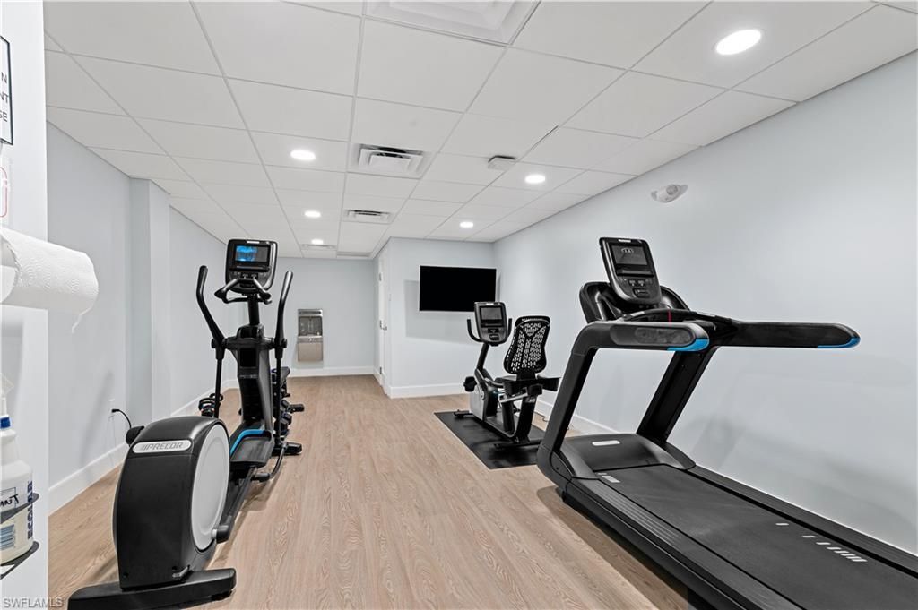 3399 Gulf Shore Blvd N, Unit 309, Naples, FL 34103 Photo