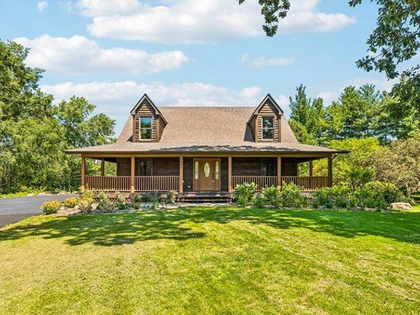 1921 Annettes Circle , Sugar Grove, IL 60554