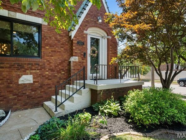 6054 Mardel Avenue, St Louis, MO 63109